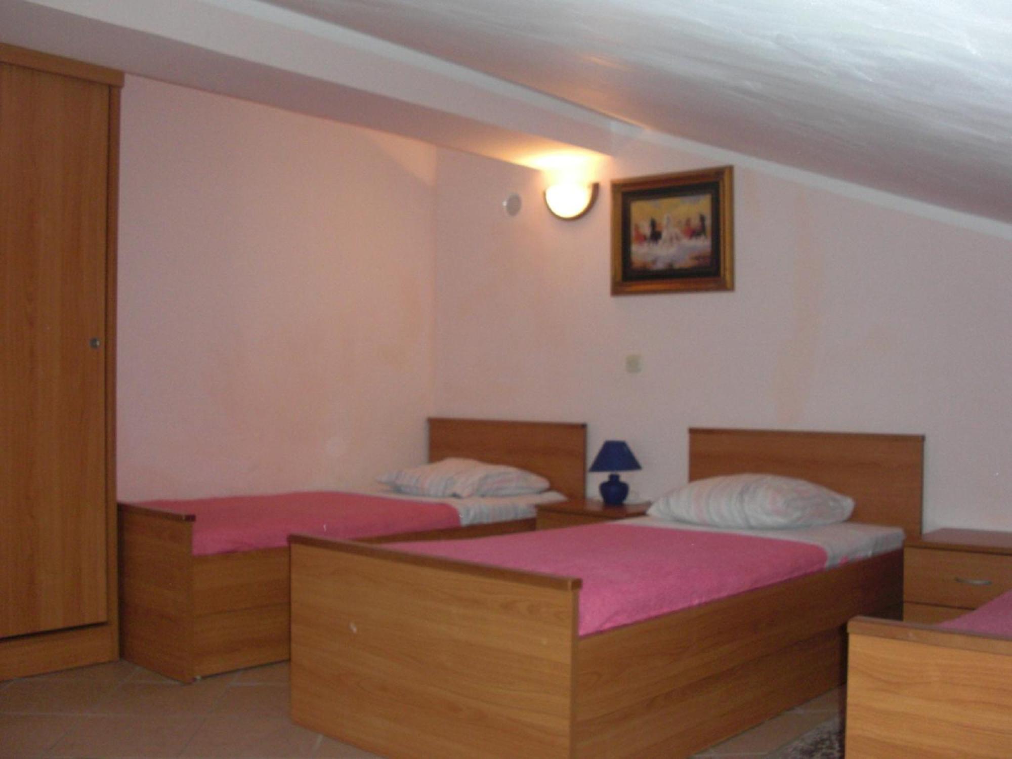 Villa Dinastija Kali Szoba fotó