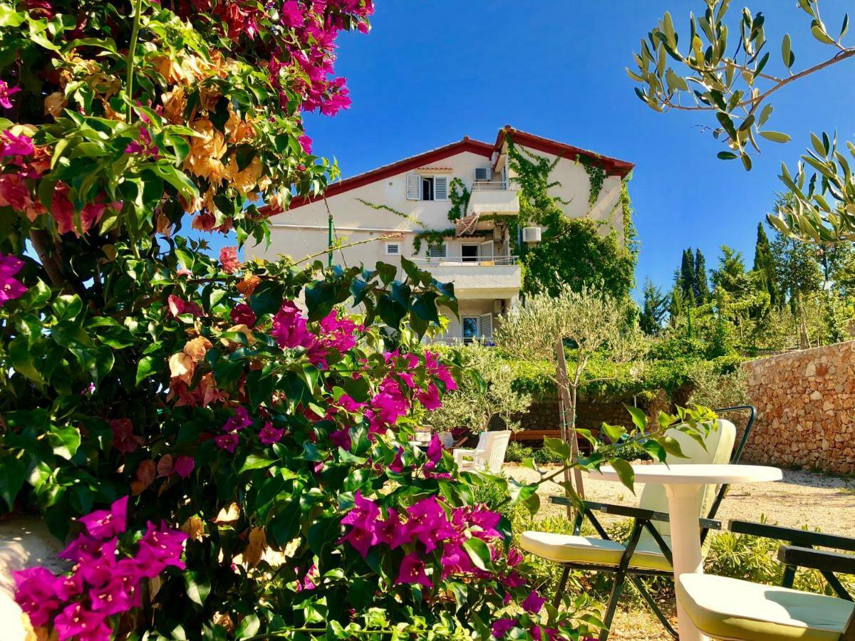 Villa Dinastija Kali Kültér fotó